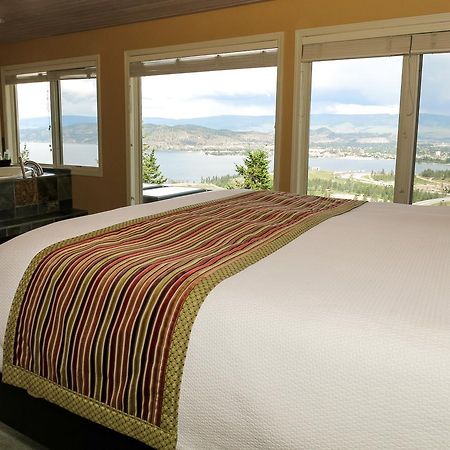A View Of The Lake B & B West Kelowna Extérieur photo