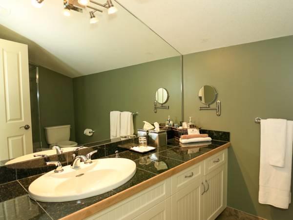 A View Of The Lake B & B West Kelowna Extérieur photo